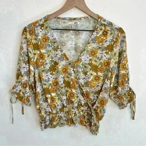 Amuse Society Women’s Daydream Woven Top Cava Size Small - Picture 3 of 16